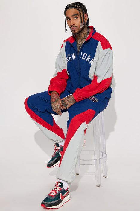 new york knicks tracksuit