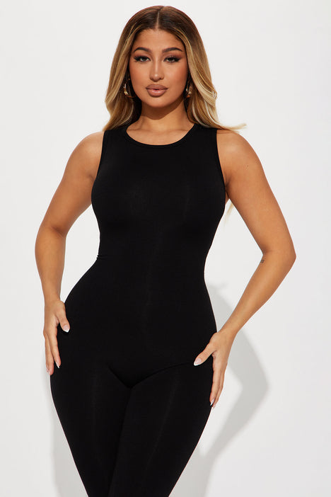 Fashion nova plus outlet size black jumpsuit