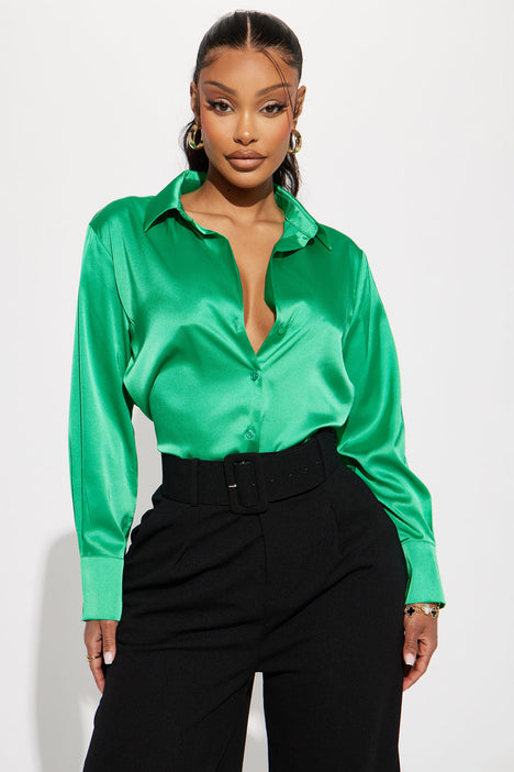 Kelly green dress discount shirt