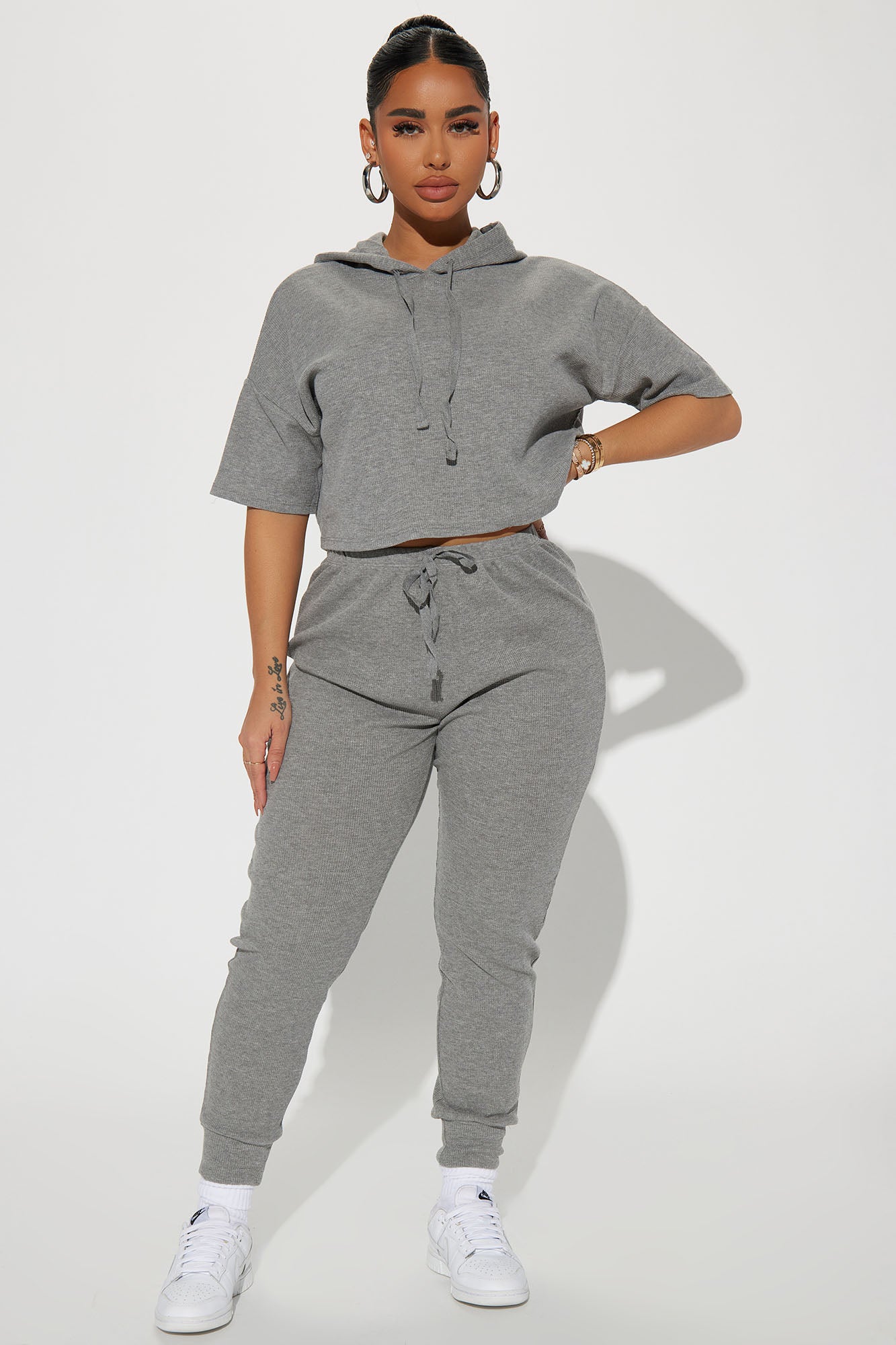 Fashion nova grey joggers shop