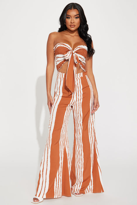 Fashion nova brunch date dress top