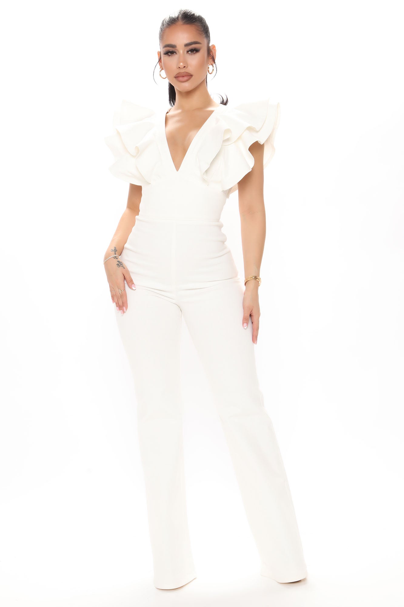 White jumper fashion sales nova