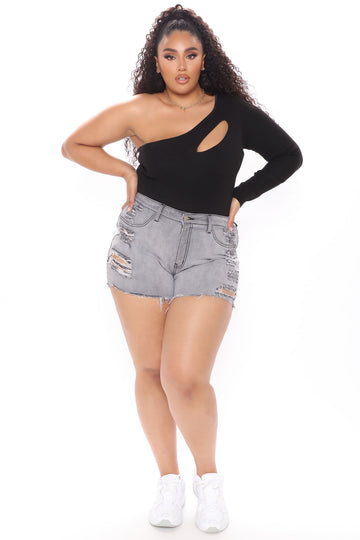 Plus size best sale ripped shorts