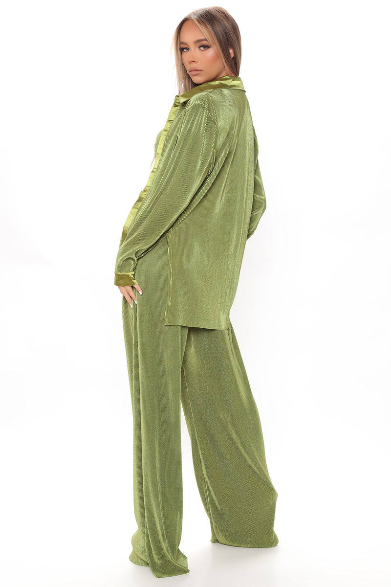 Shantelle 3 Piece Plisse Pant Set 32 - Green | Fashion Nova, Matching ...