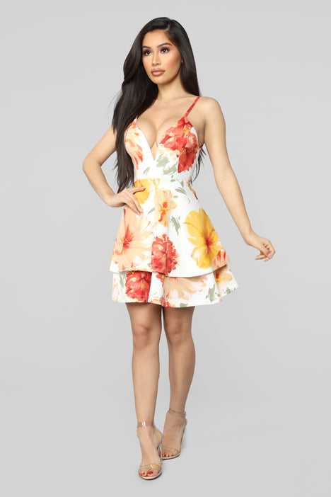 Fashion nova white deals floral dress