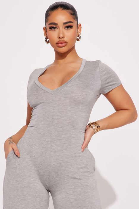 Fashion nova sales grey jumpsuit
