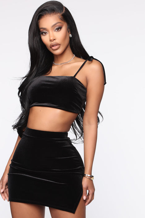 Cheap black velvet skirts top