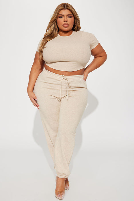 Fashion nova store jogger set
