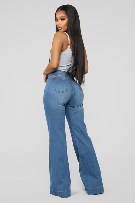 Fashion nova discount jean brand