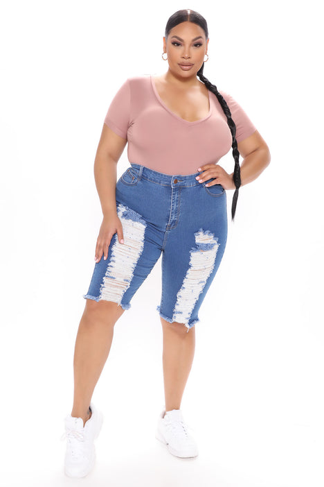 Distressed About It Denim Knee Shorts Medium Blue Wash Fashion