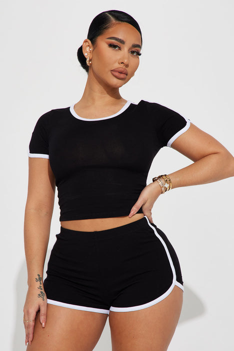 Fashion nova black shorts online