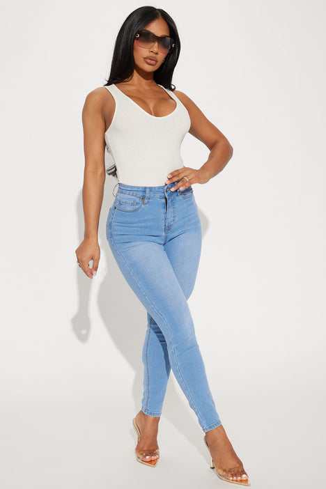 Curvy stretch top skinny jeans