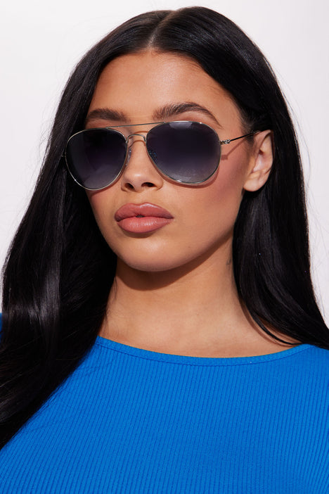 Fashion nova cheap erika sunglasses