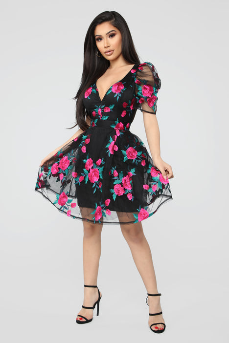 Looking Beautiful Floral Mini Dress Black Pink