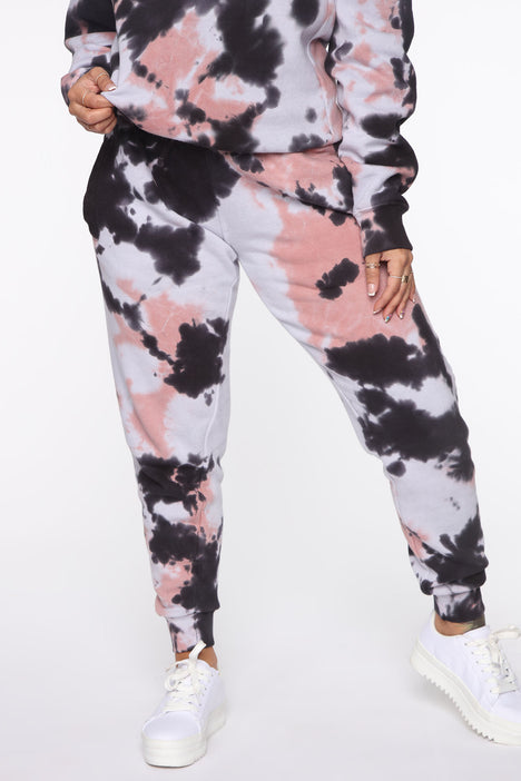 Tie dye joggers fashion nova shop