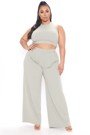 Plus size sets fashion nova hotsell