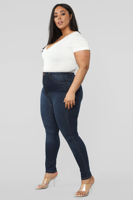 Fashion nova dark wash sales jeans
