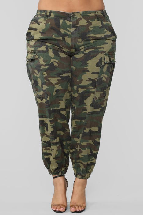 Fashion nova outlet camo leggings