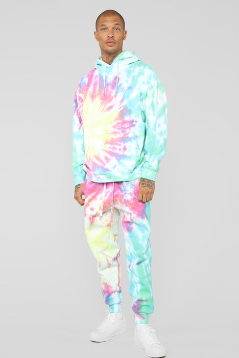 Tie dye best sale hoodie fashion nova