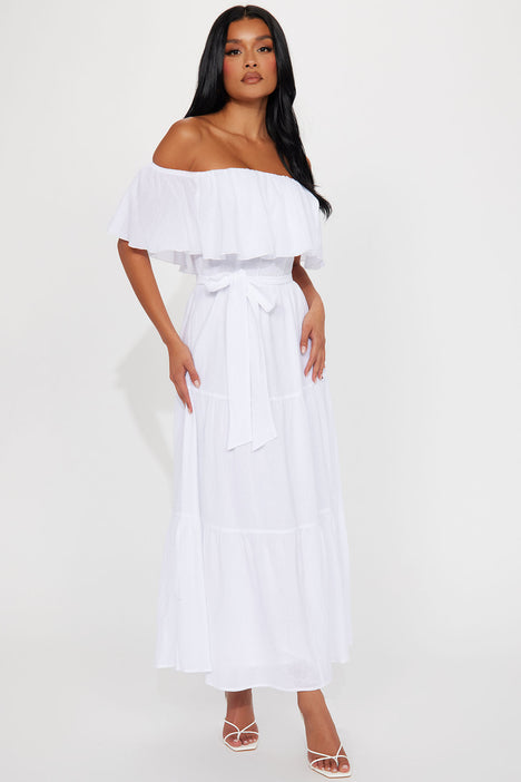 White dress plus size fashion nova hotsell
