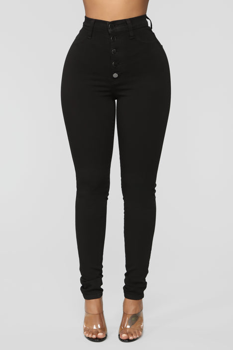 Fashion nova black skinny jeans best sale