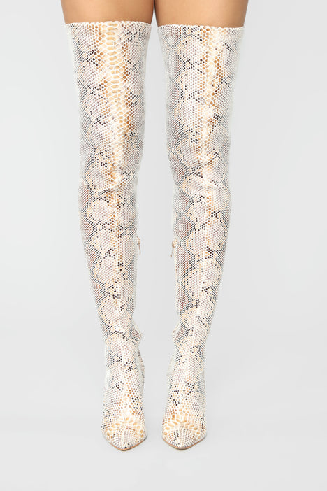 Fashion nova snake boots hot sale