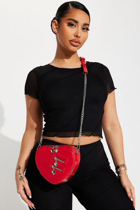 Red fanny pack fashion nova sales