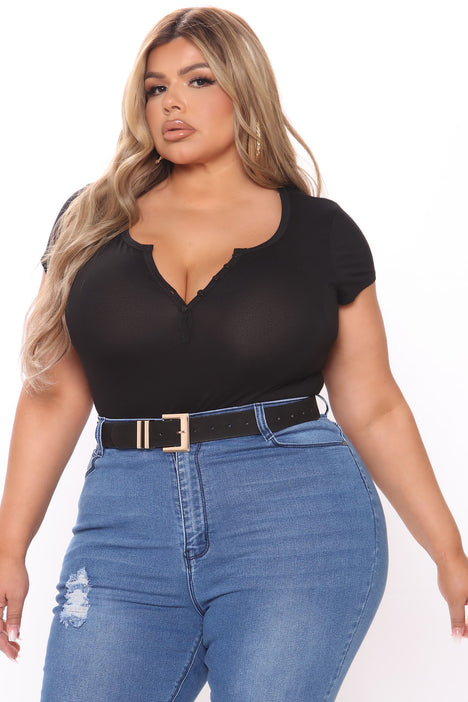 Plus size tops fashion nova discount