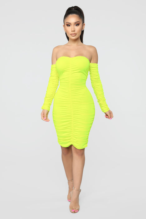 Neon yellow discount dress fashion nova