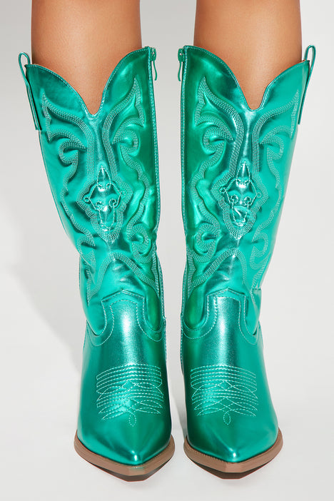 Fashion nova store cowboy boots