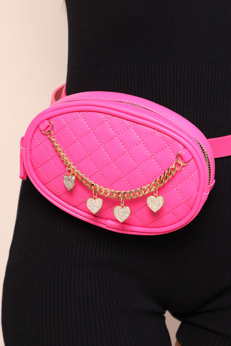 Fashion nova belt hotsell bag