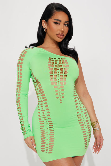 Green fashion nova dress 2025