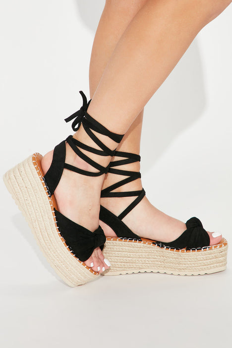 Tie up hotsell wedges black