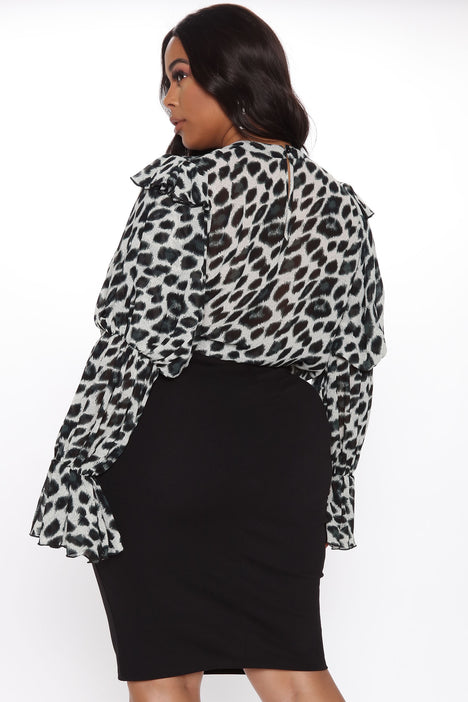 Pencil skirt hotsell fashion nova