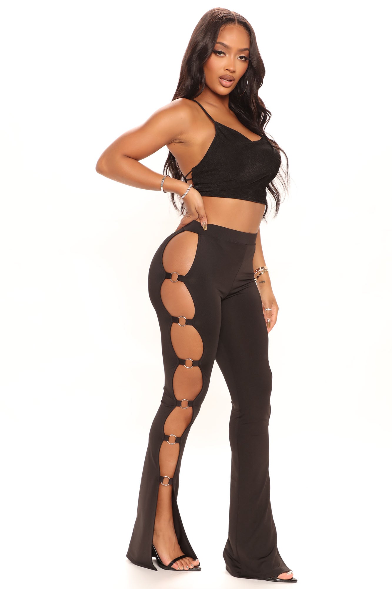 Fashion nova cut out jeans sale