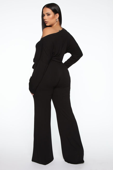 Fashion nova store pro lounger jumpsuit