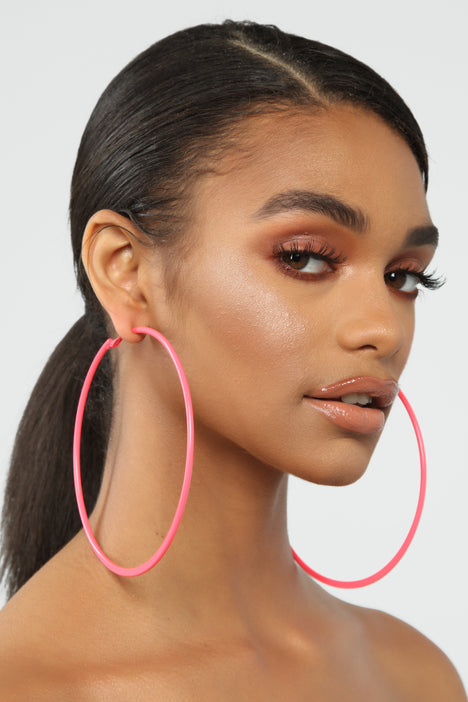 Hoop earrings cheap fashion nova