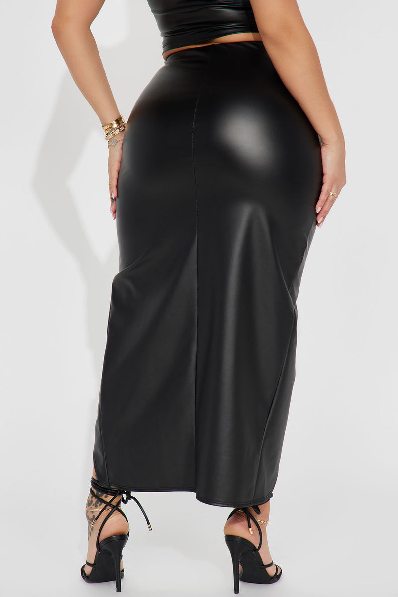 Selena Side Ruched Faux Leather Maxi Skirt - Black | Fashion Nova ...