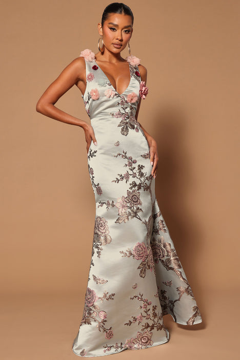 Sexy deep v collar embroidery floral printed online fishtail maxi dress