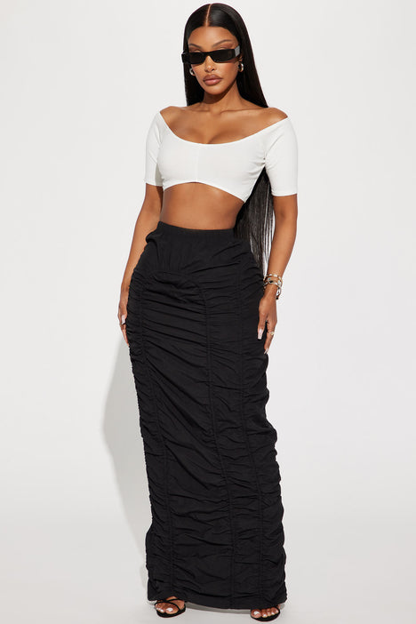 Black maxi skirt sales tight