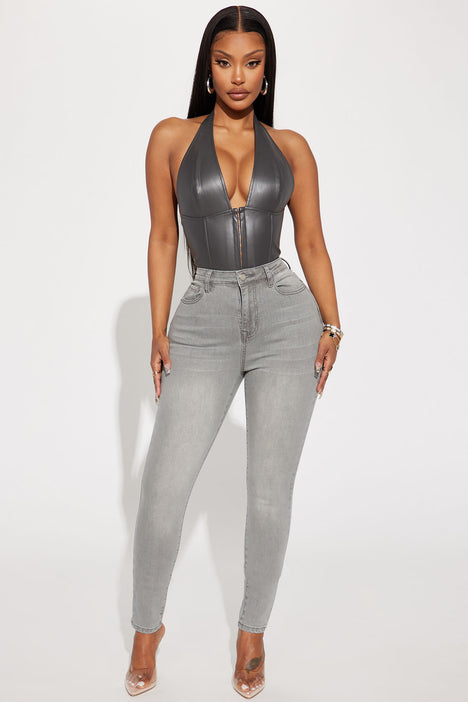 Fashion nova discount grey jeans