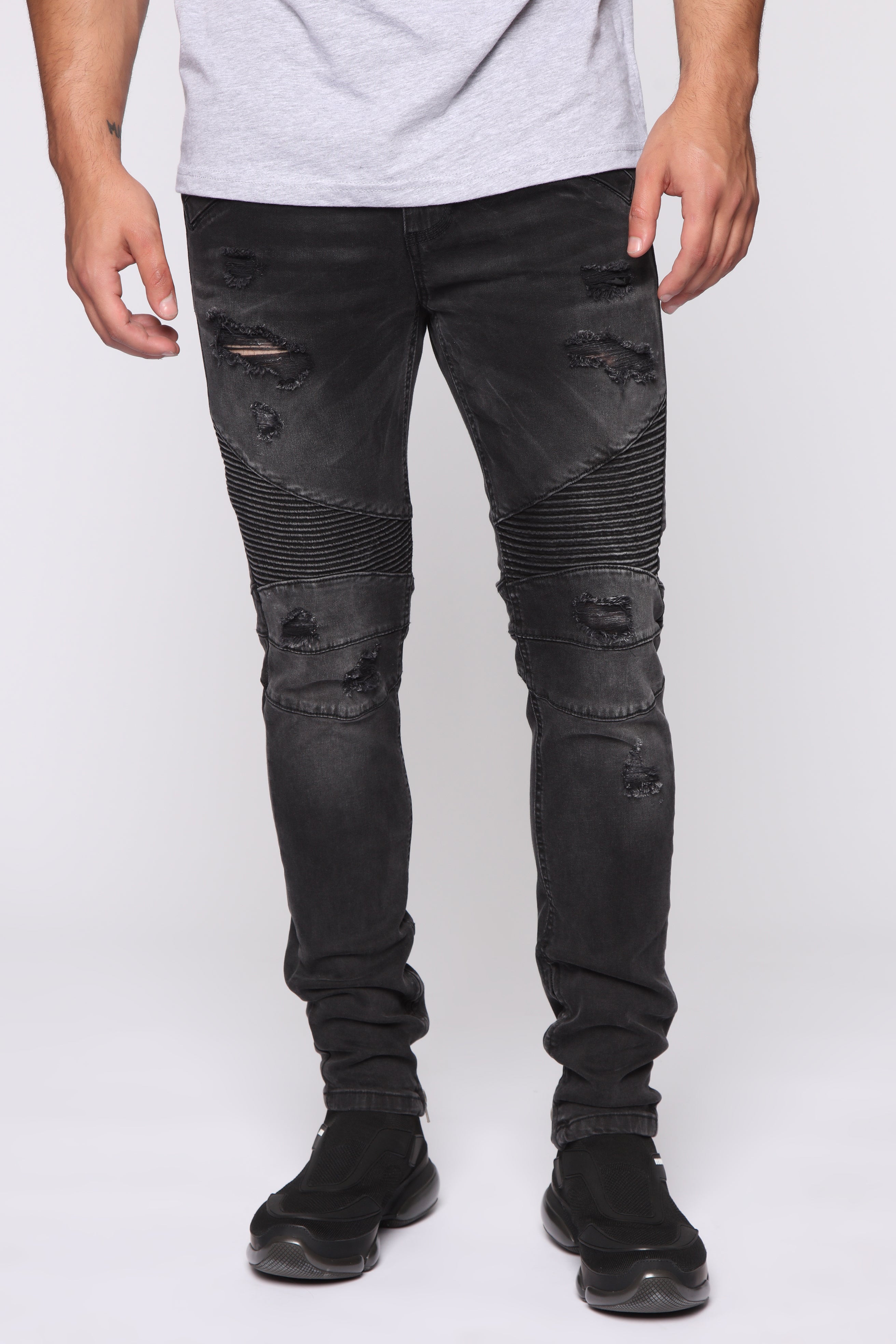 Fashion nova 2025 men black jeans