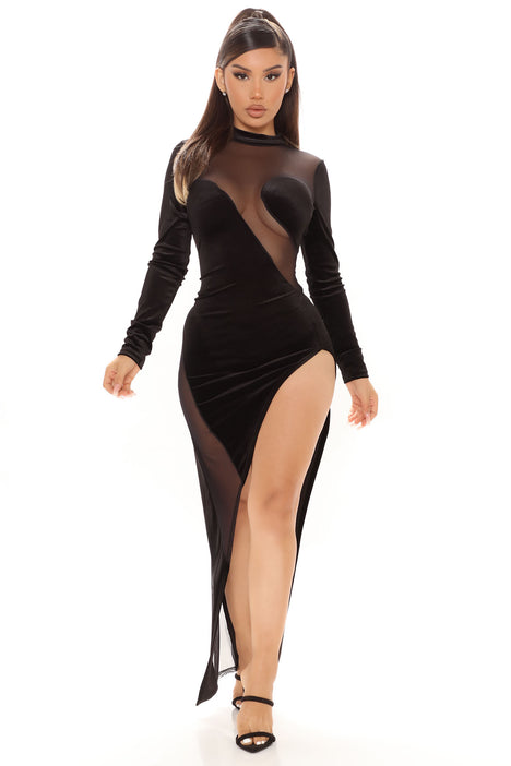 High On Velvet Maxi Dress Black