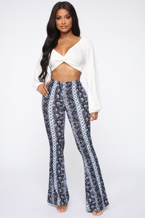 Flare pants clearance fashion nova