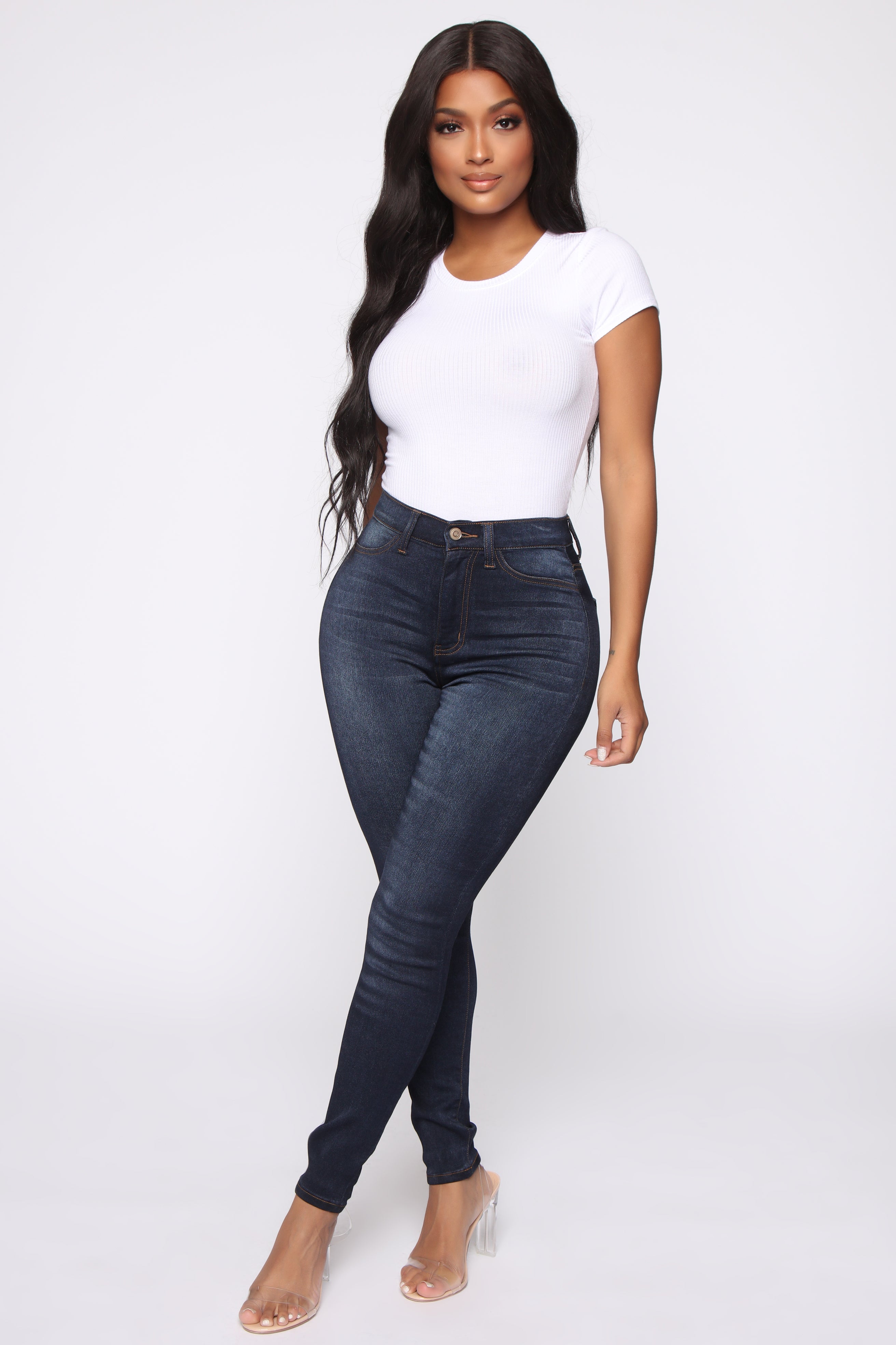 Curvy girl clearance skinny jeans