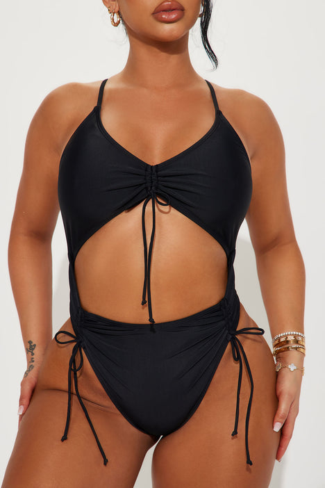 Fashion nova shop black swimsuit