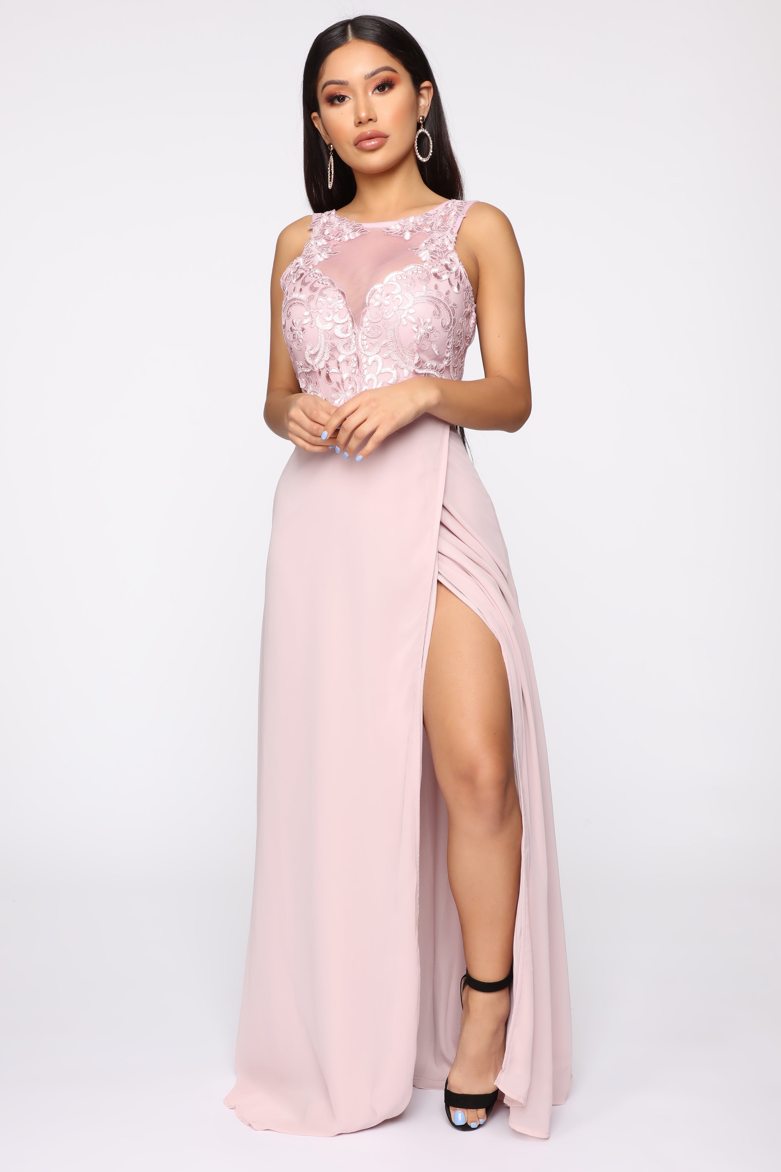 Fashion nova light pink dress on sale