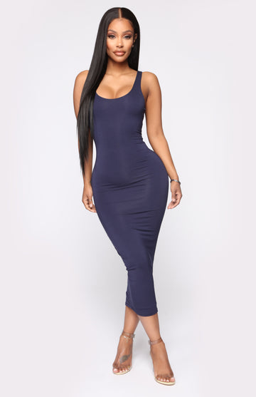 Present Yourself Midi Dress Navy