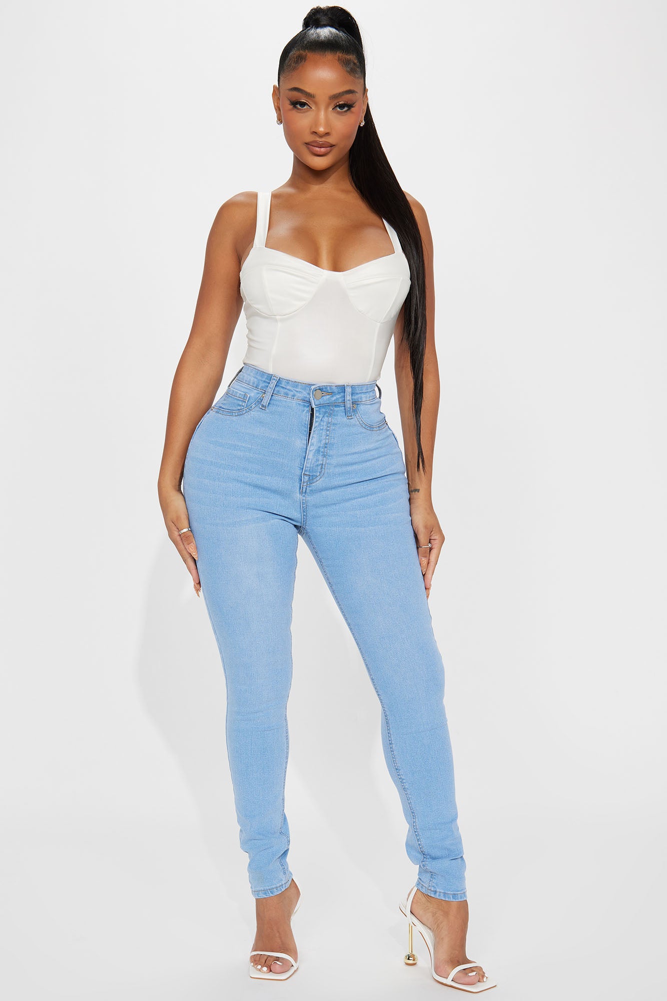 Booty lifting deals high waisted jeans