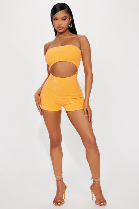 Fashion nova short on sale rompers